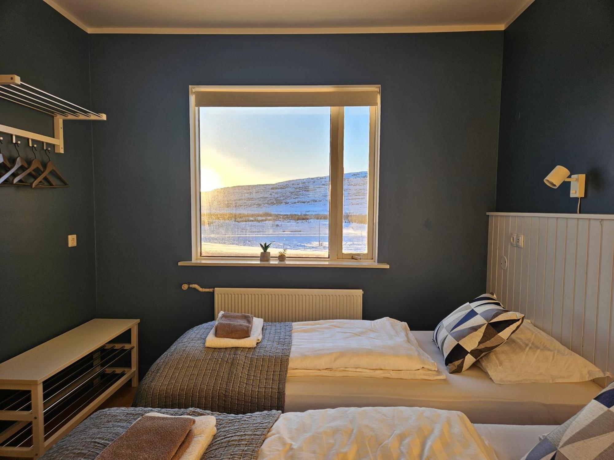 Hotel Laugarholl With Natural Hot Spring Holmavík Εξωτερικό φωτογραφία