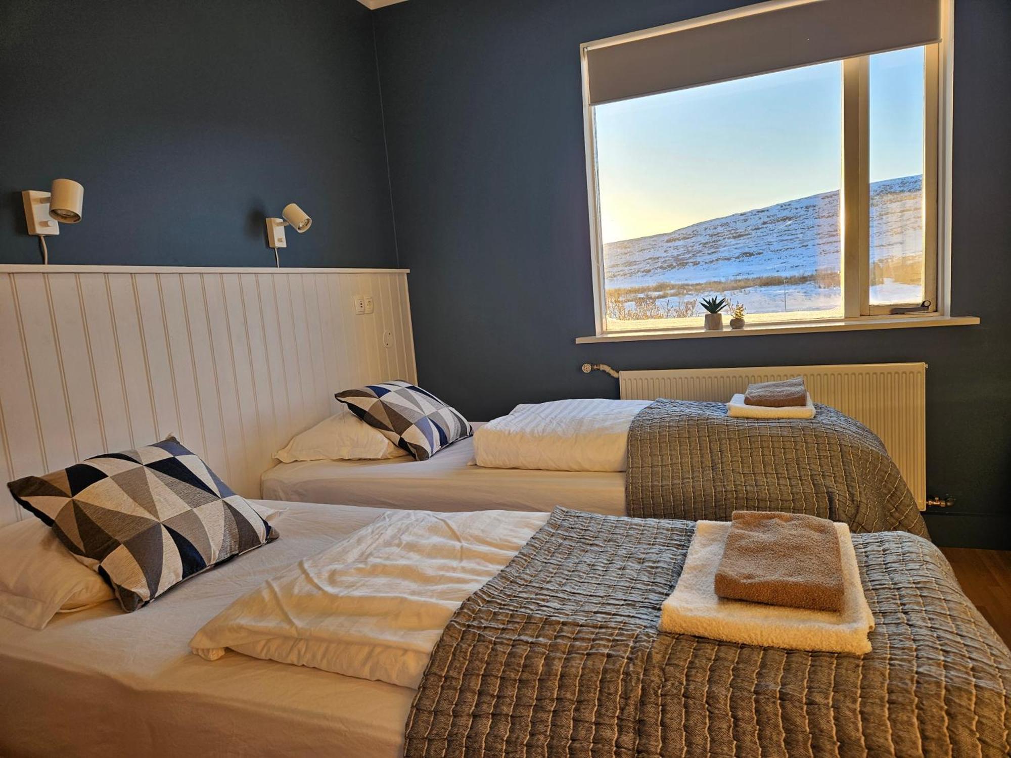 Hotel Laugarholl With Natural Hot Spring Holmavík Εξωτερικό φωτογραφία